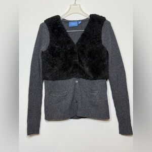 Simply Vera Vera Wang Black Faux Fur Vest Style Gray Sweater Size S